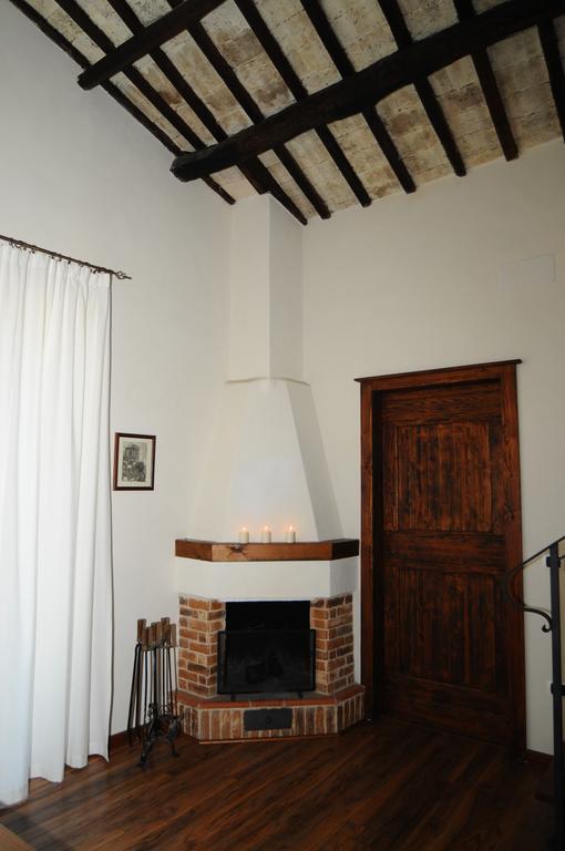 La Dimora Del Ghibellino Villa Tivoli Oda fotoğraf